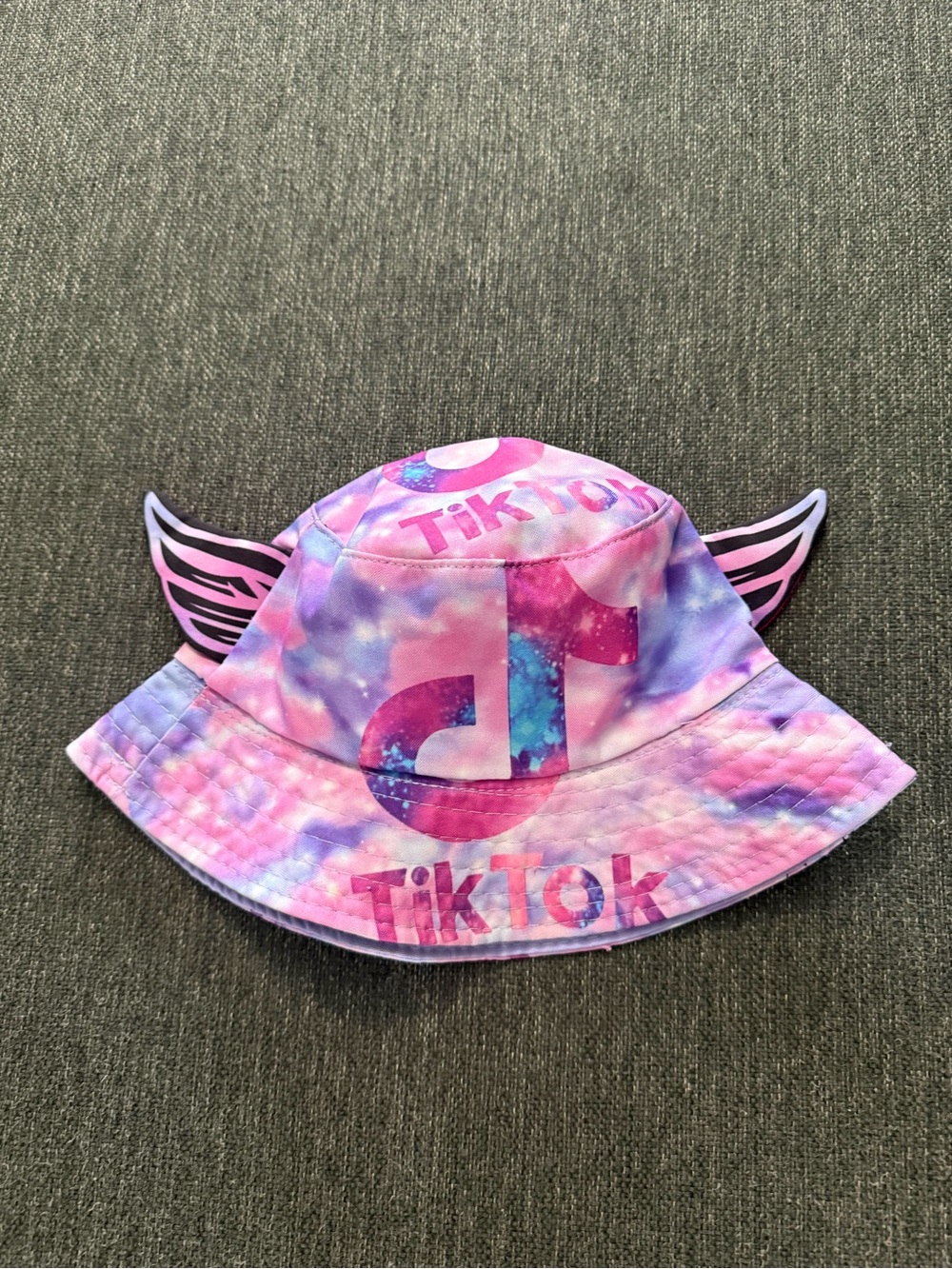 Tik tok purple & pink tiedye influencer bucket hat horns reversible lavender OS